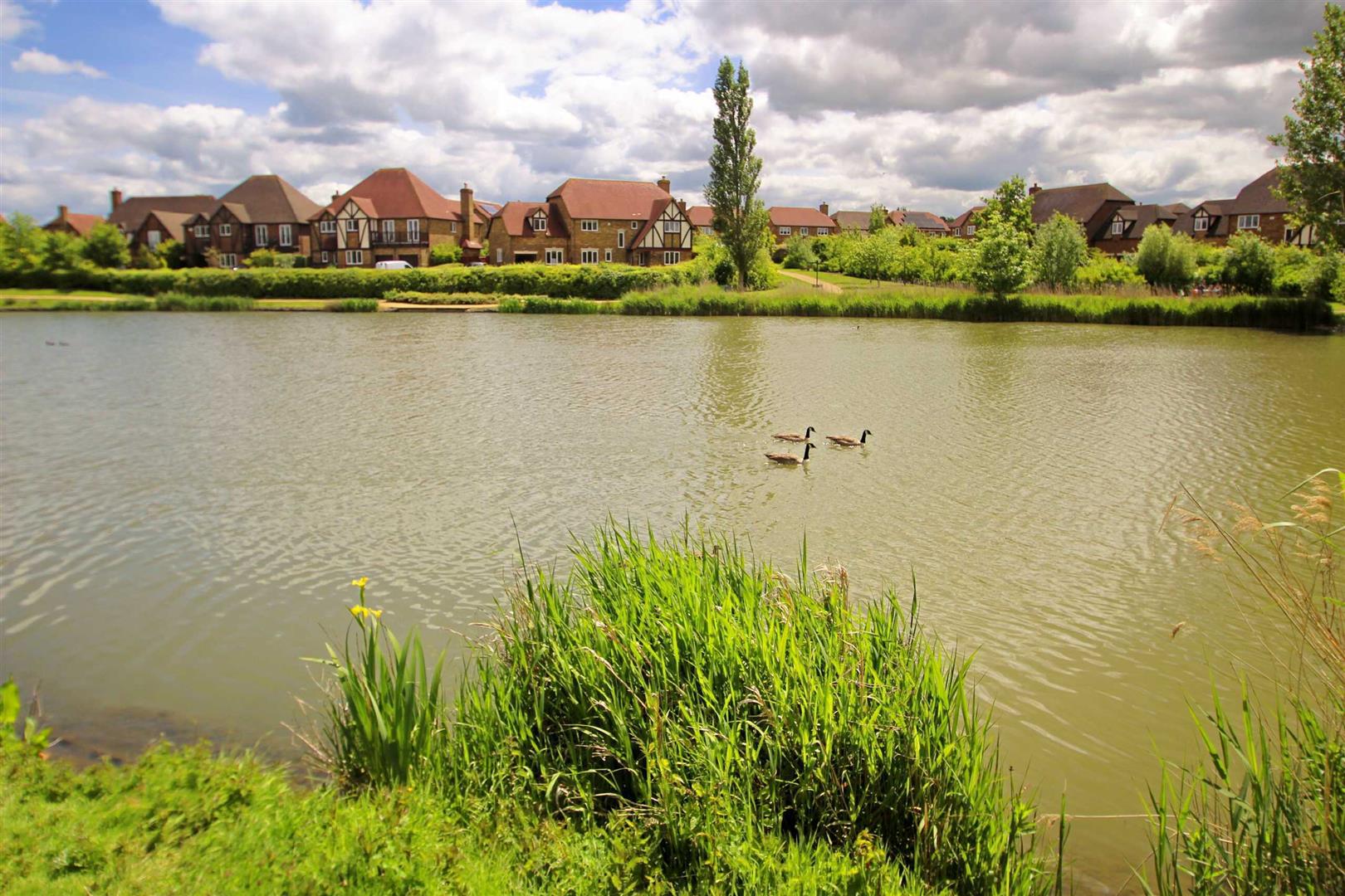 Dulverton Drive, Furzton, Milton Keynes
